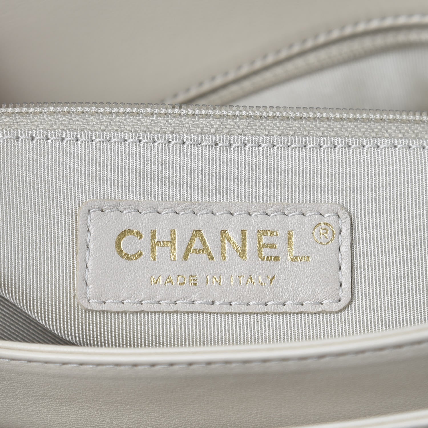 Chanel Lambskin Quilted Medium Citizen Chic Flap Ivory 6 of 10