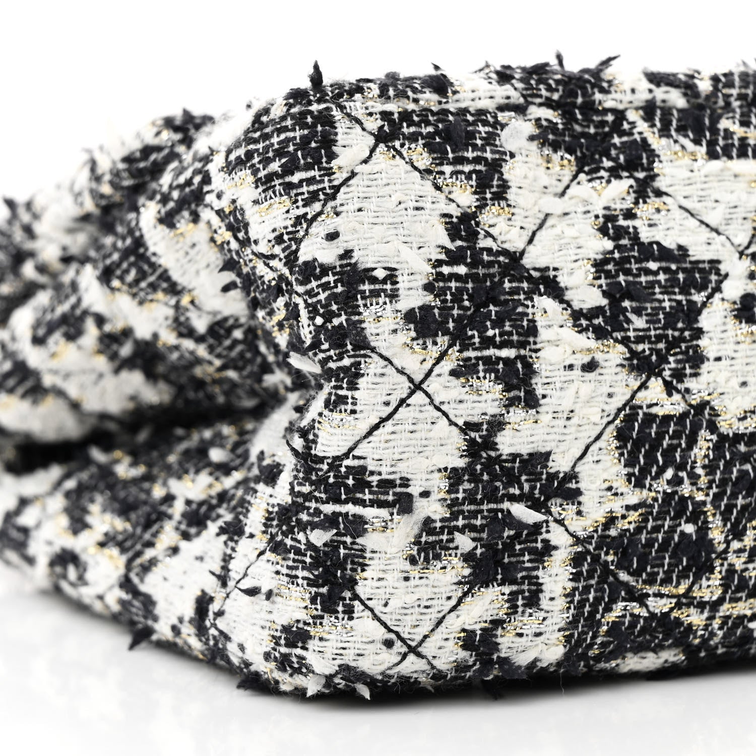 Chanel Tweed Camellia Quilted 2.55 Reissue 226 Flap Ecru 9 of 11