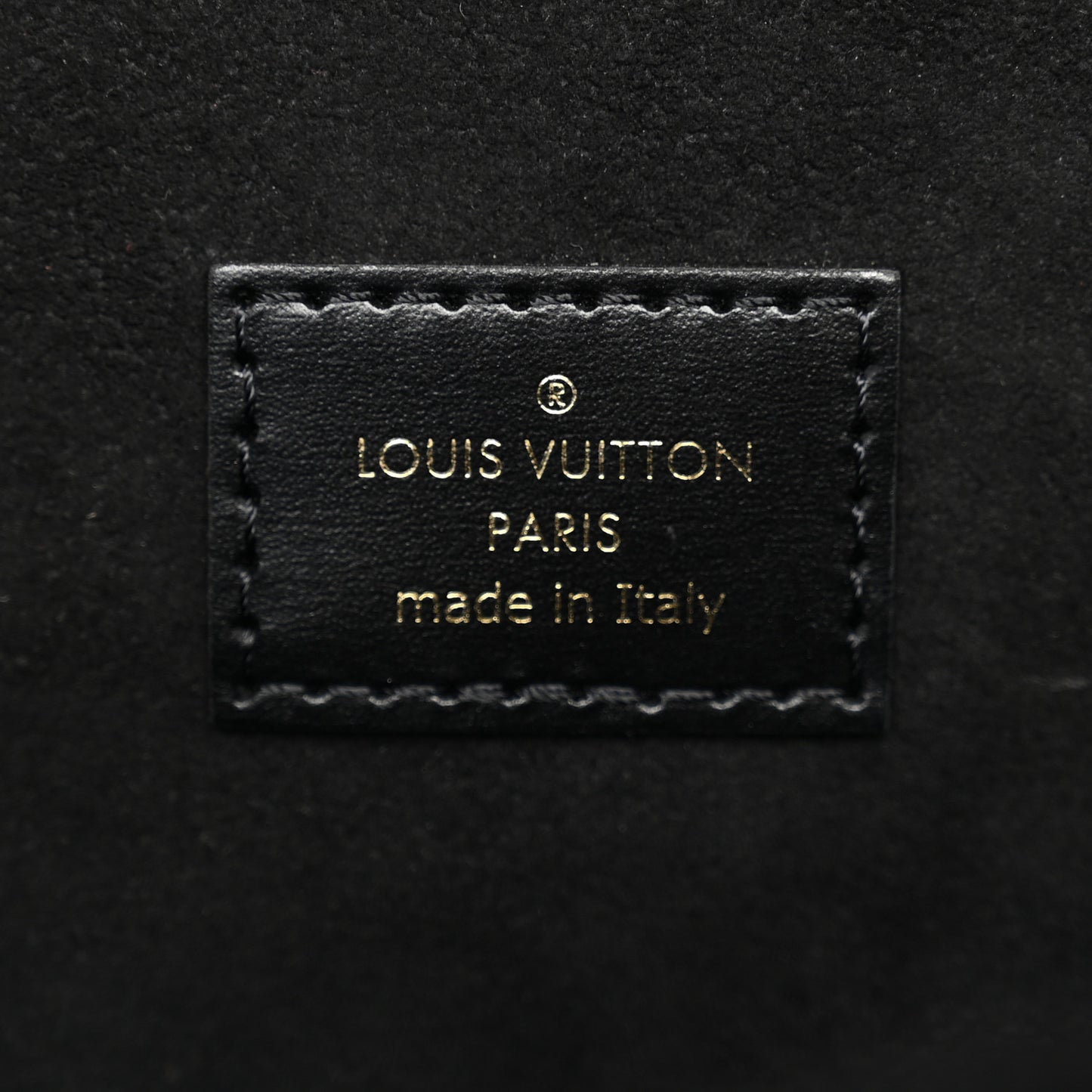 Reverse Monogram Pochette Metis