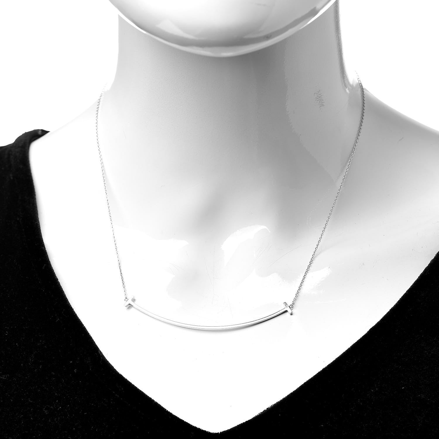 Tiffany Sterling Silver Large T Smile Pendant Necklace 2 of 7