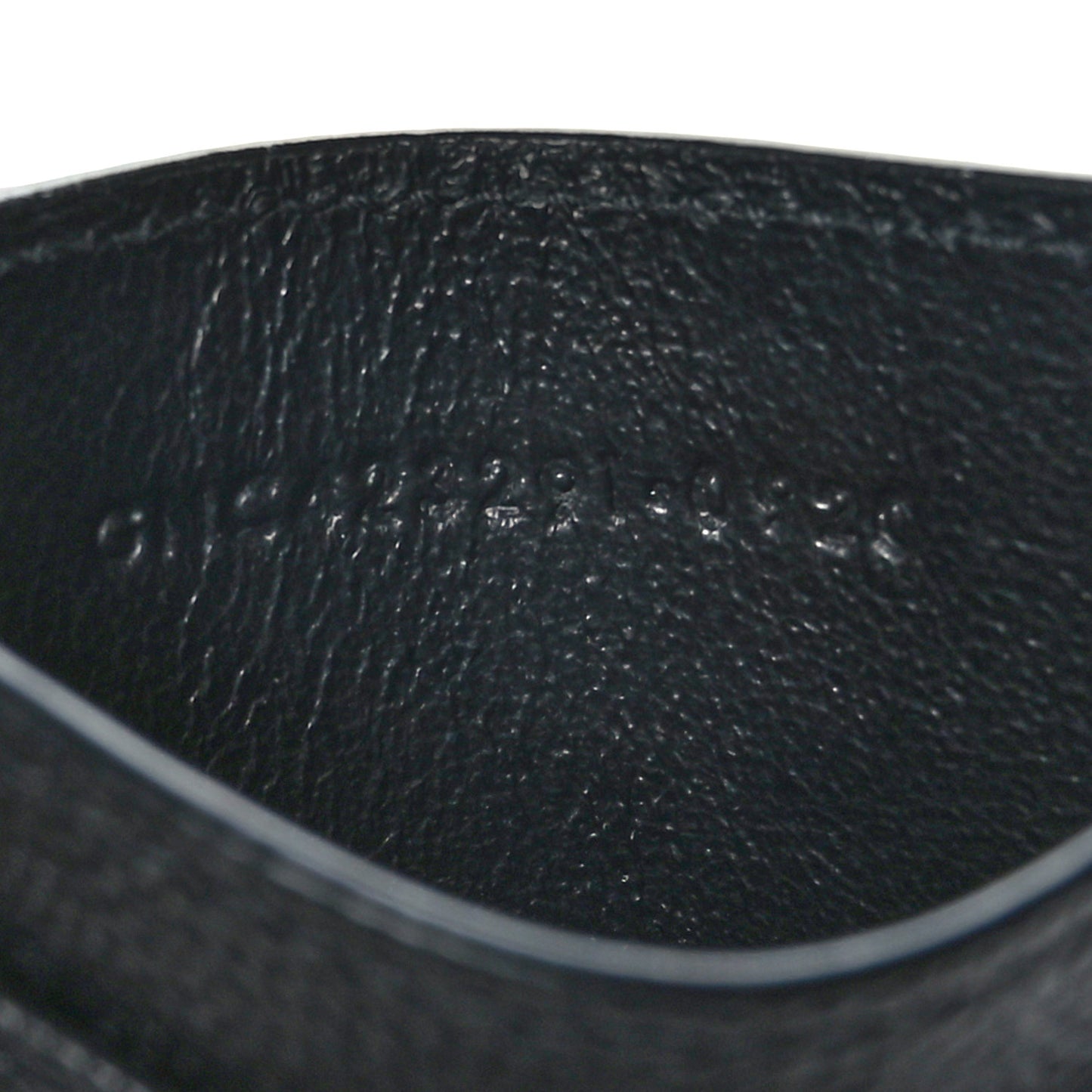 Grain De Poudre Matelasse Chevron Monogram Credit Card Case Black
