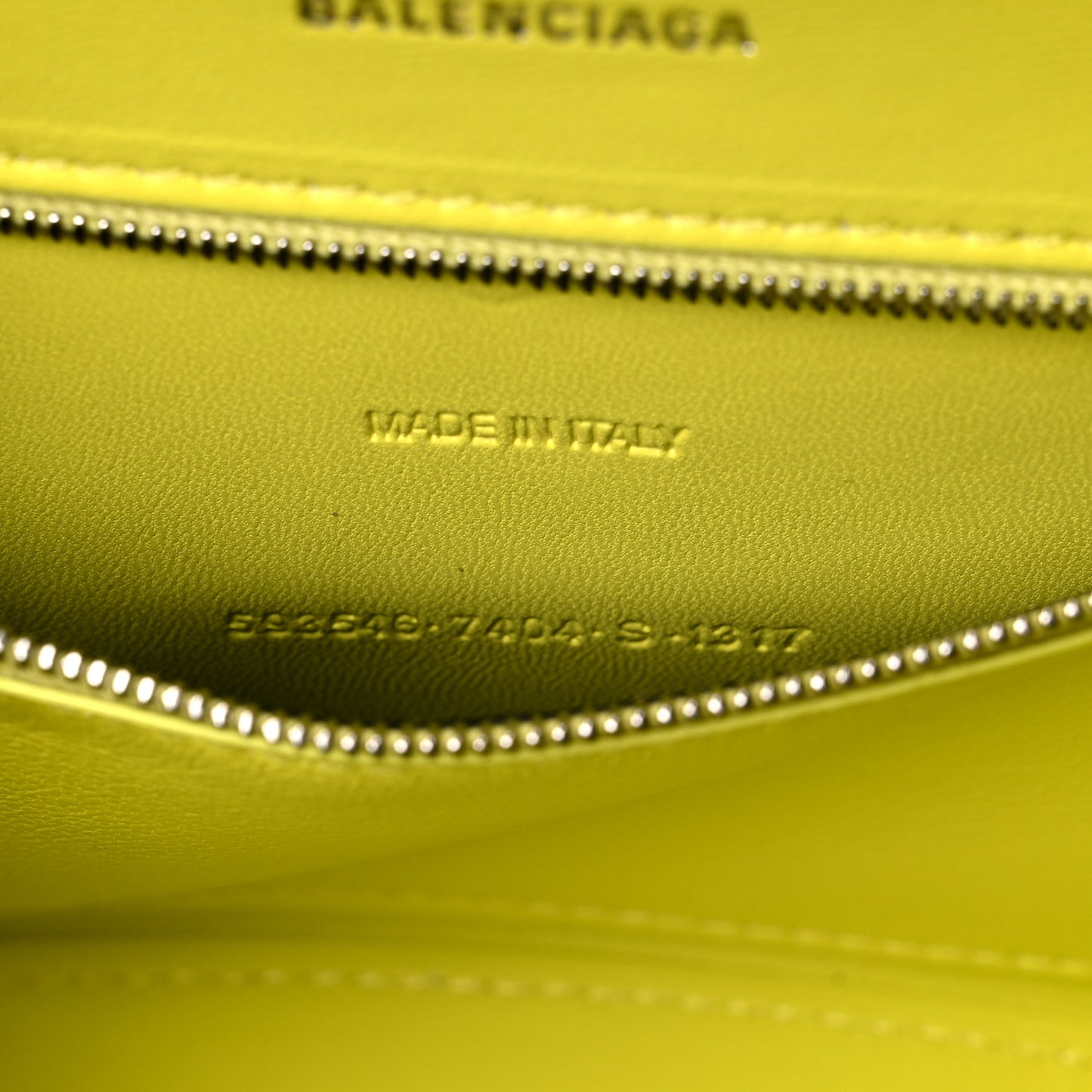 Shiny Calfskin Crocodile Embossed Small Hourglass Top Handle Bag Light Yellow