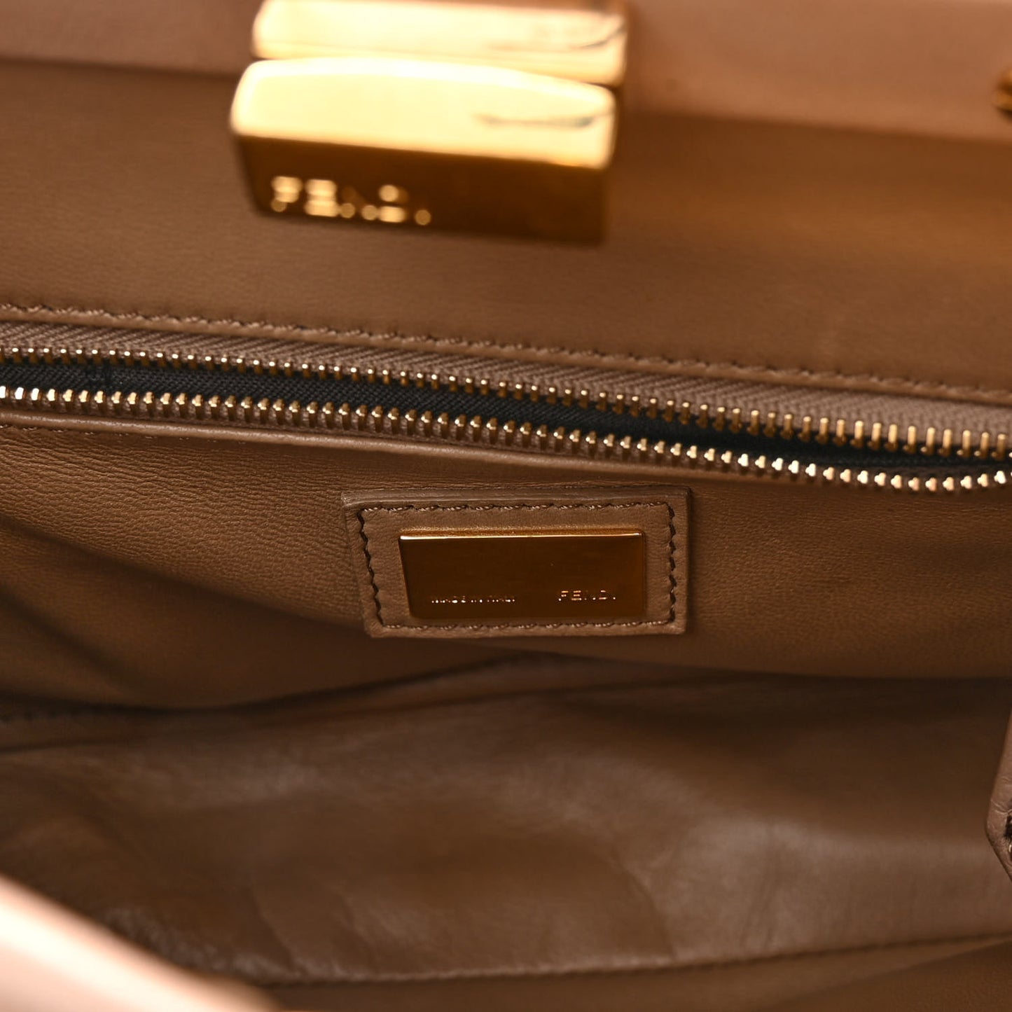 Nappa Mini Peekaboo Iconic Satchel Ratmusquet