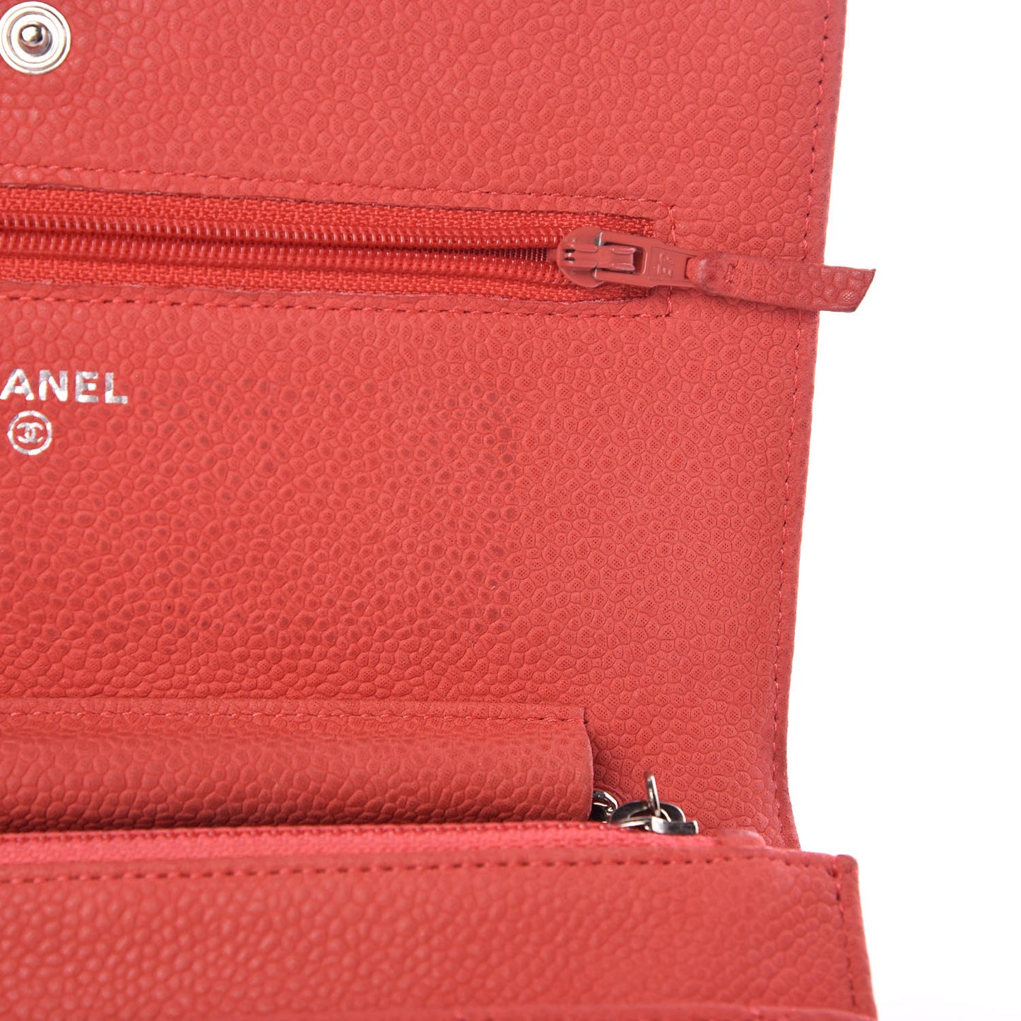 Iridescent Caviar Quilted Wallet on Chain WOC Pink