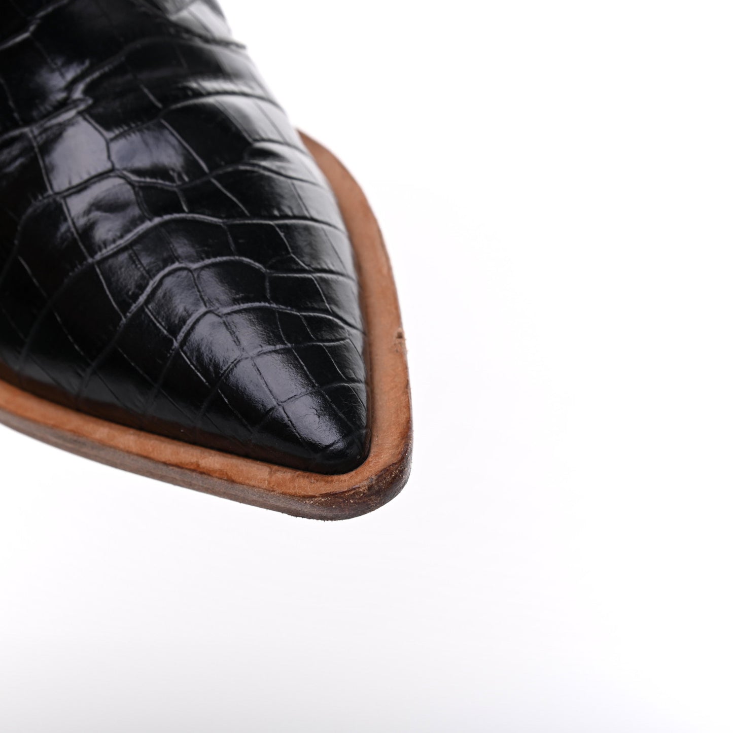 Calfskin Crocodile Embossed Cutwalk Ankle Boots 37 Black