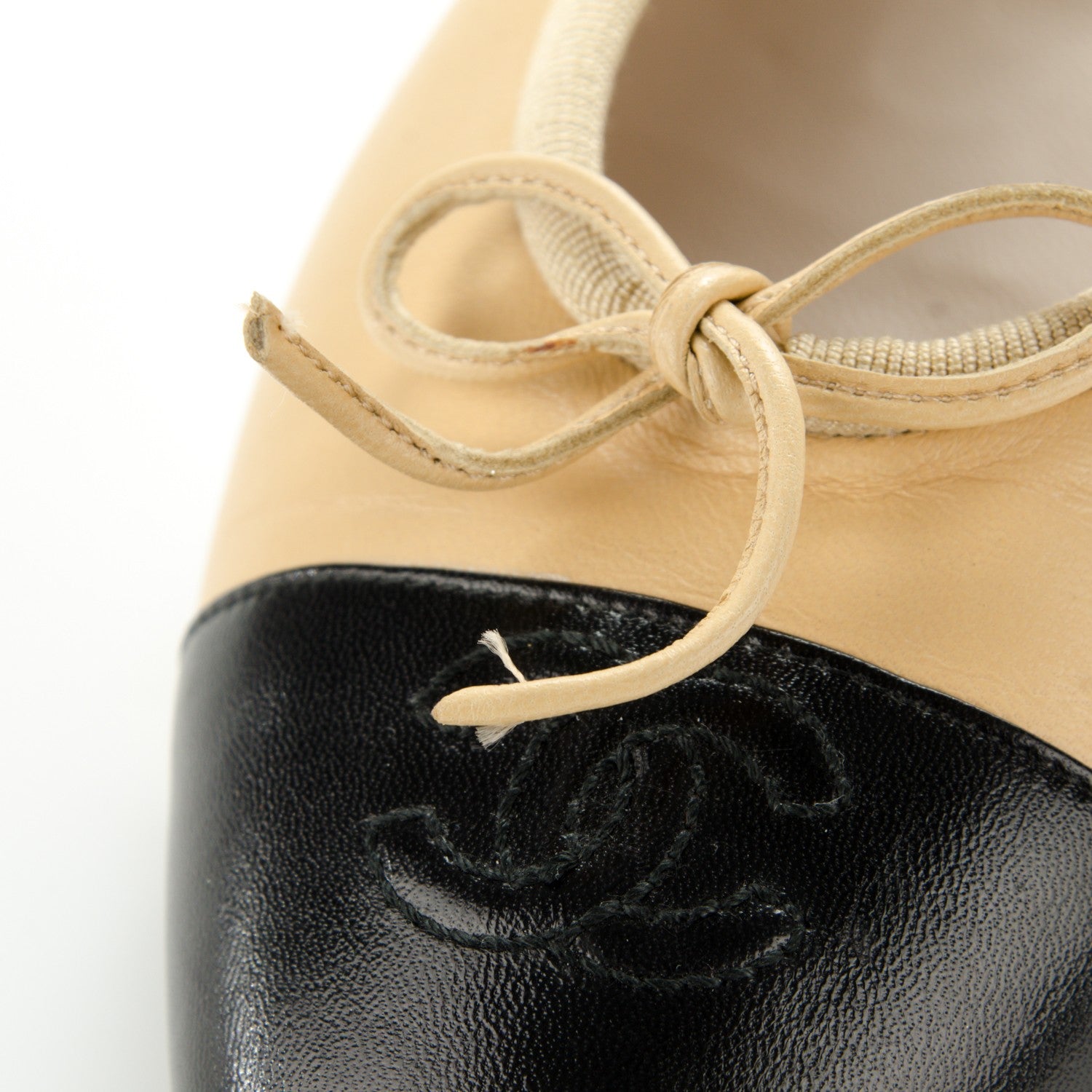 Chanel Lambskin Cap Toe Ballerina Flats 36.5 Beige Black 175424