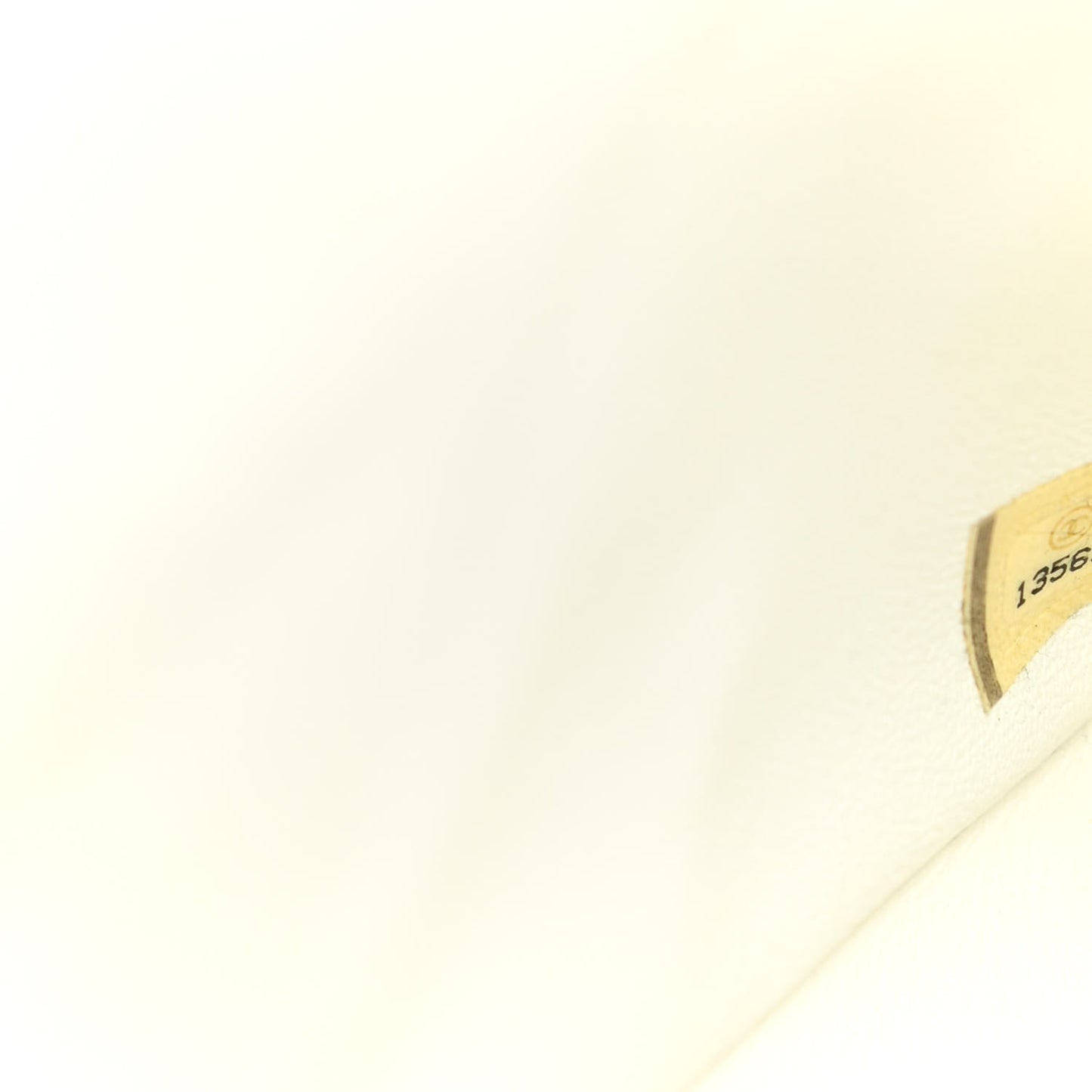 Caviar Quilted Jumbo Single Flap White