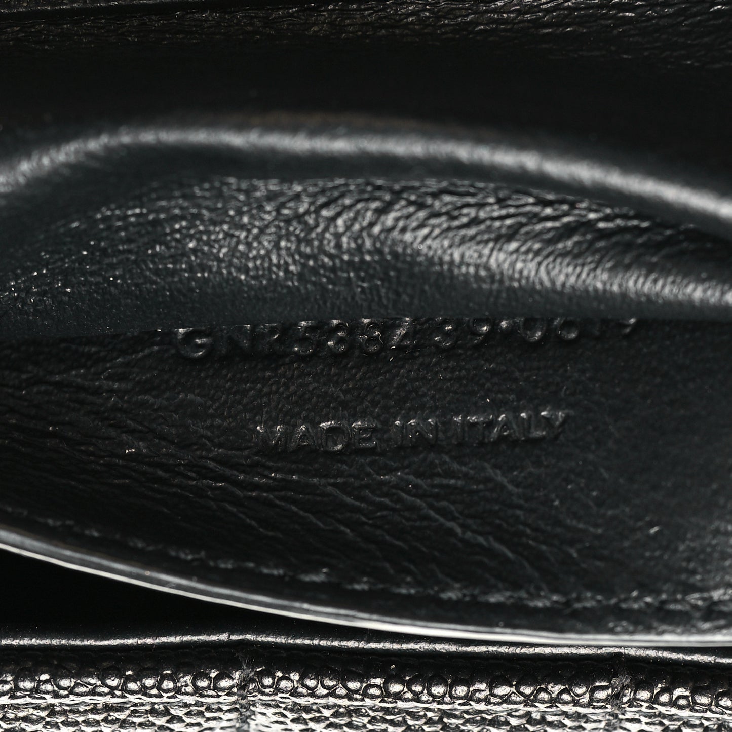 Grain De Poudre Matelasse Monogram Small Vicky Chain Bag Black