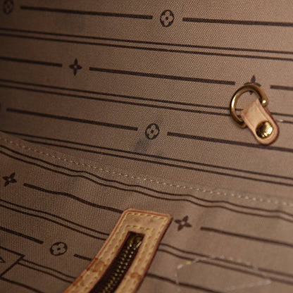 Louis Vuitton Monogram Neverfull MM 11 of 25