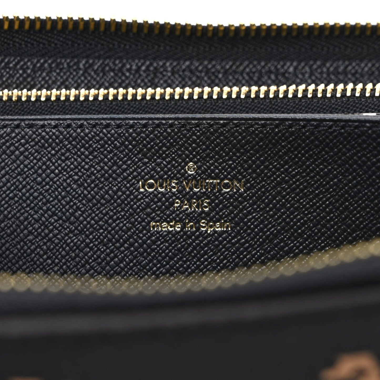 Monogram Giant Jungle Zippy Wallet Black