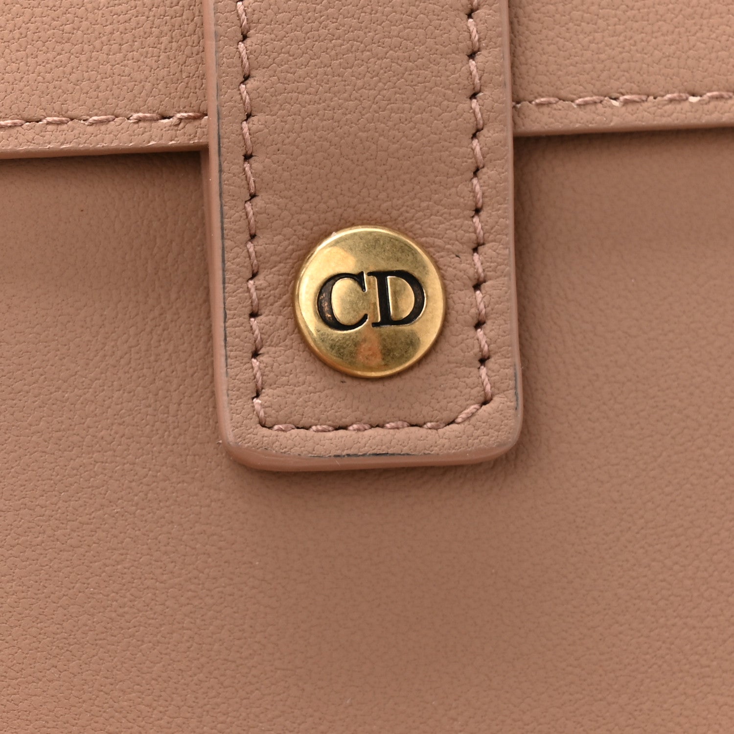 Christian Dior Ultra Matte Calfskin Belt Bag Fard 12 of 13