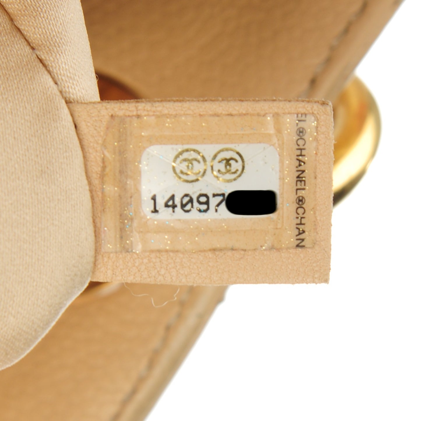 Caviar Quilted Grand Shopping Tote GST Beige Clair