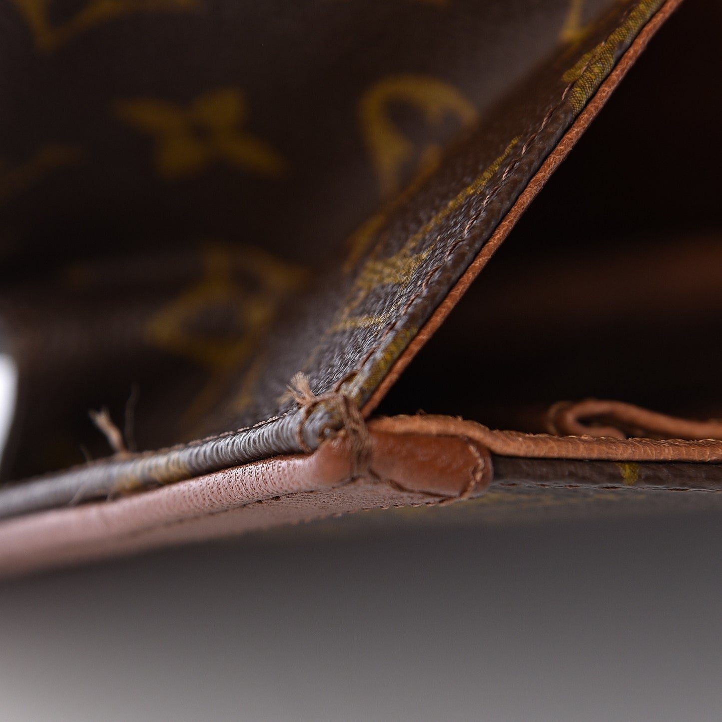 Monogram Pochette Dame 29