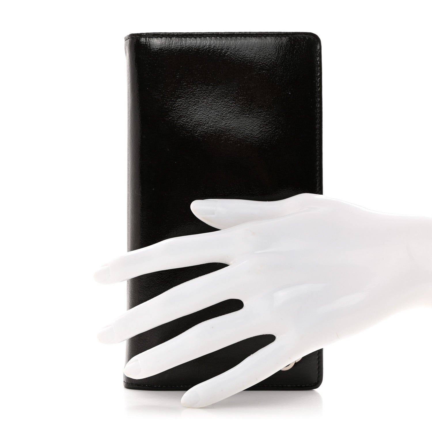 Chanel Grained Patent CC Yen Wallet Black 2 of 8