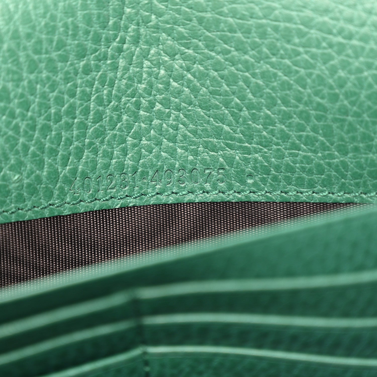 Gucci Calfskin Mini Dionysus Chain Wallet Emerald 9 of 14