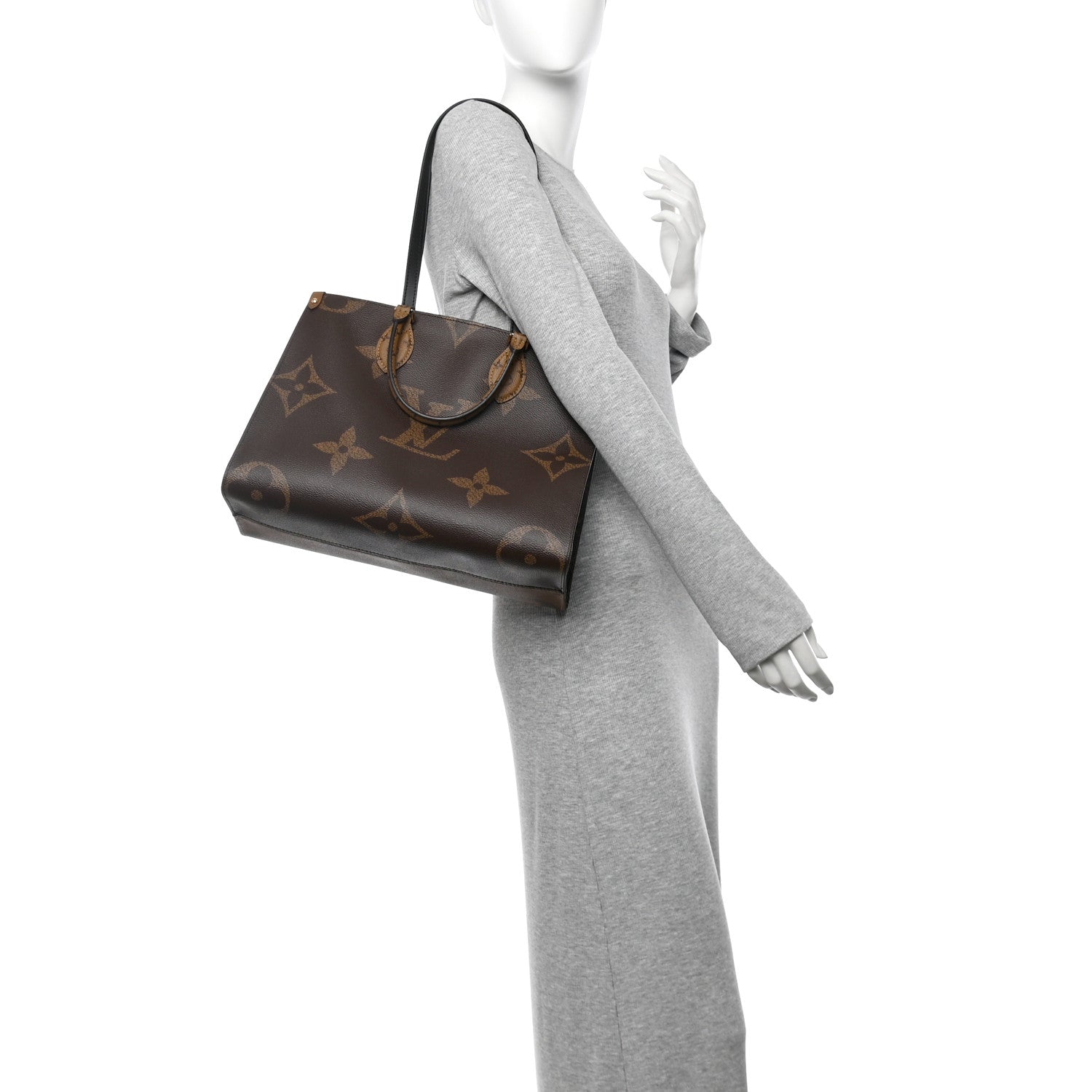 Louis Vuitton Reverse Monogram Giant Onthego MM 2 of 9