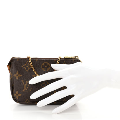 Louis Vuitton Monogram Mini Pochette Accessories 2 of 7