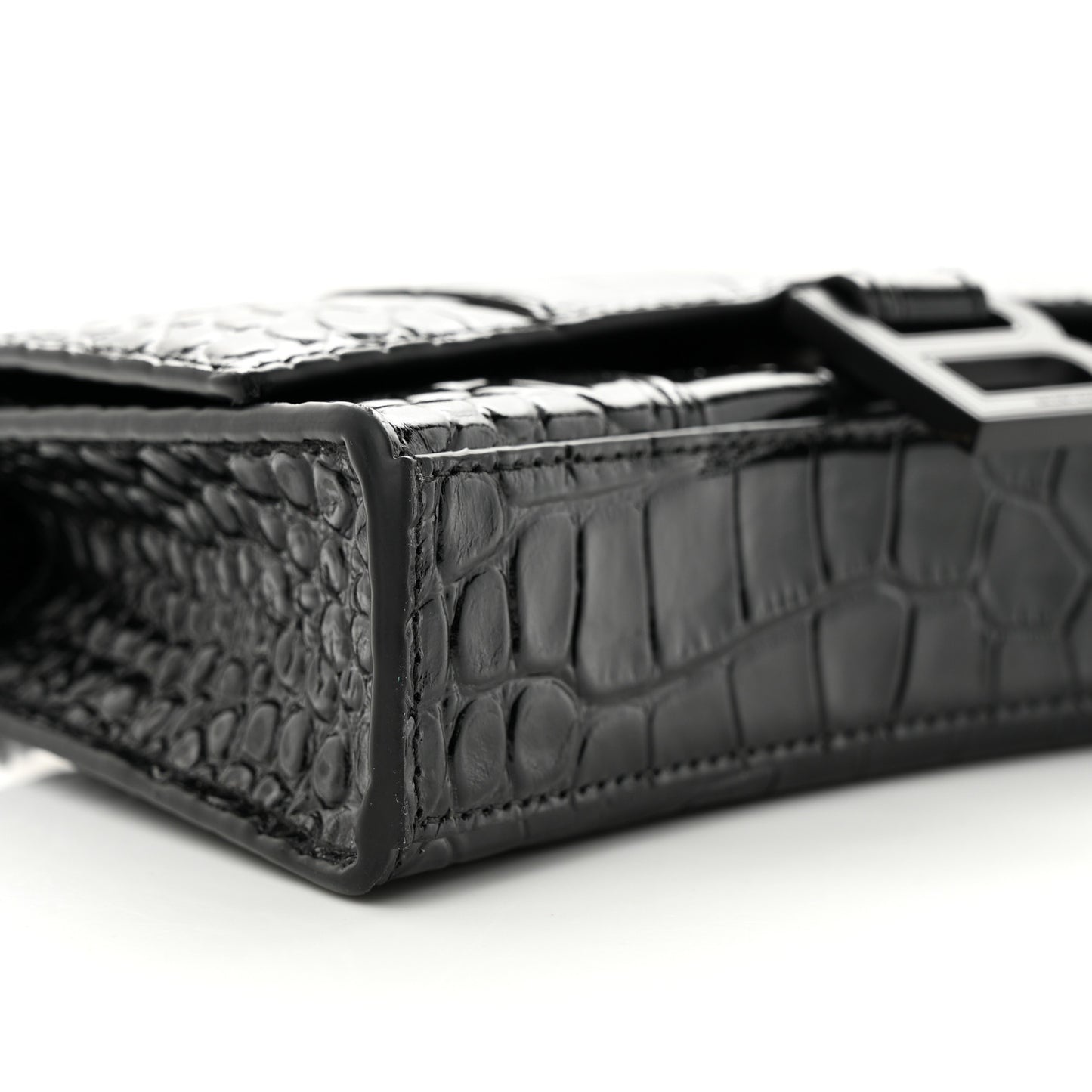 Shiny Calfskin Monochrome Crocodile Embossed Hourglass Chain Bag Black