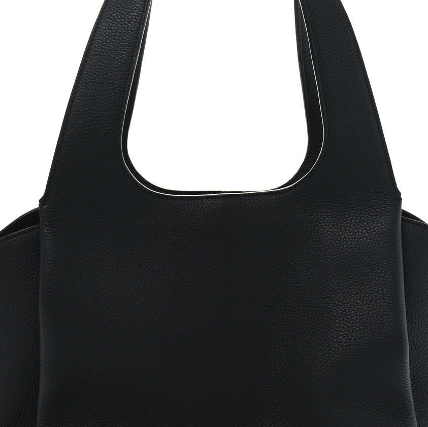 Grained Calfskin TR1 Black