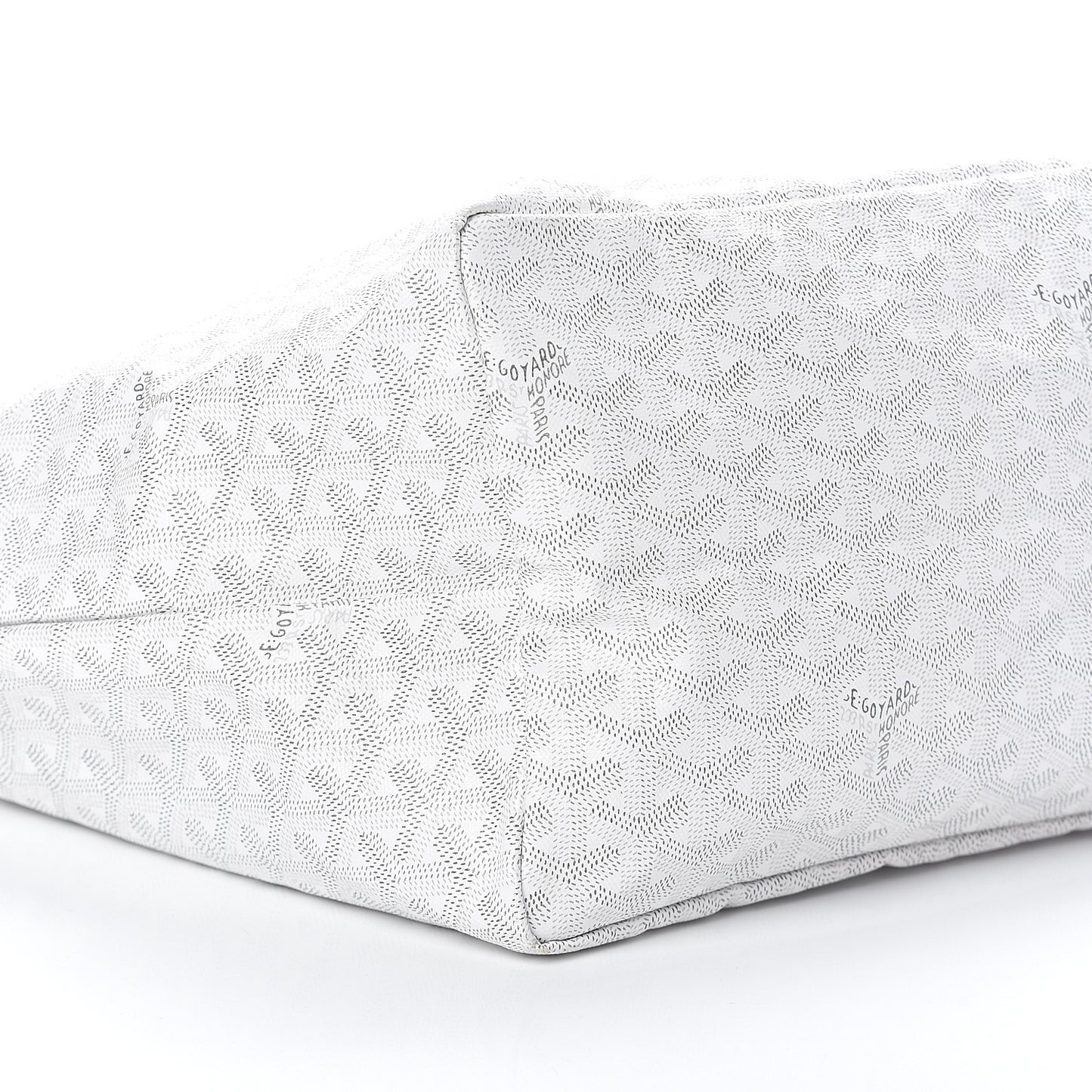 Goyardine Saint Louis GM White
