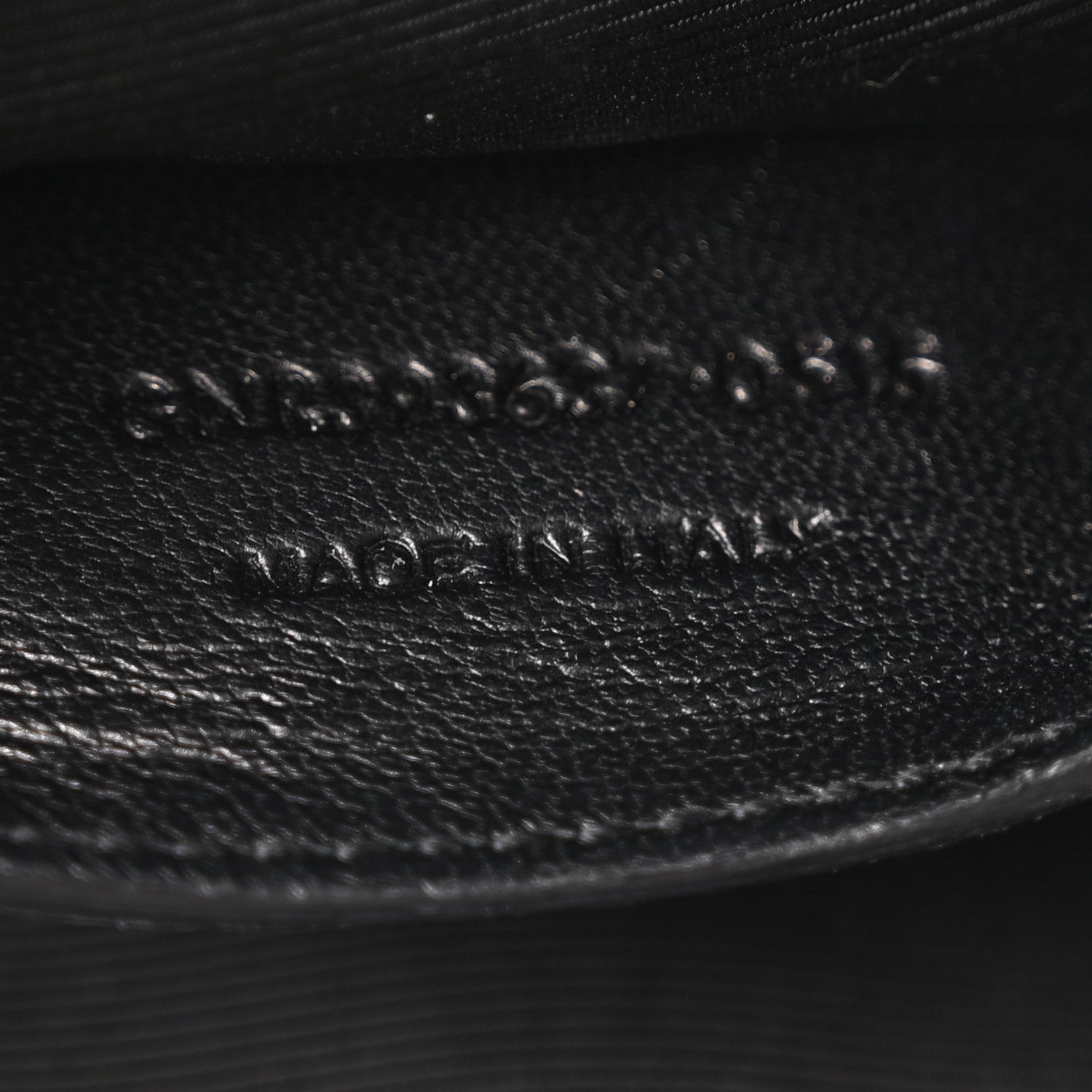 Saint Laurent Grain De Poudre Medium Classic Monogram Camera Bag Black 7 of 10