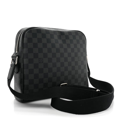 Louis Vuitton Damier Graphite Dayton Reporter PM 3 of 8
