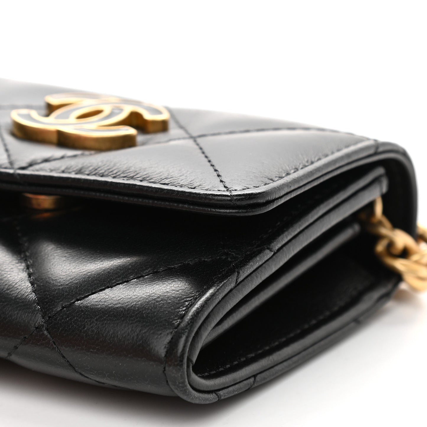 Lambskin Enamel Quilted Pending CC Card Holder On Chain Black