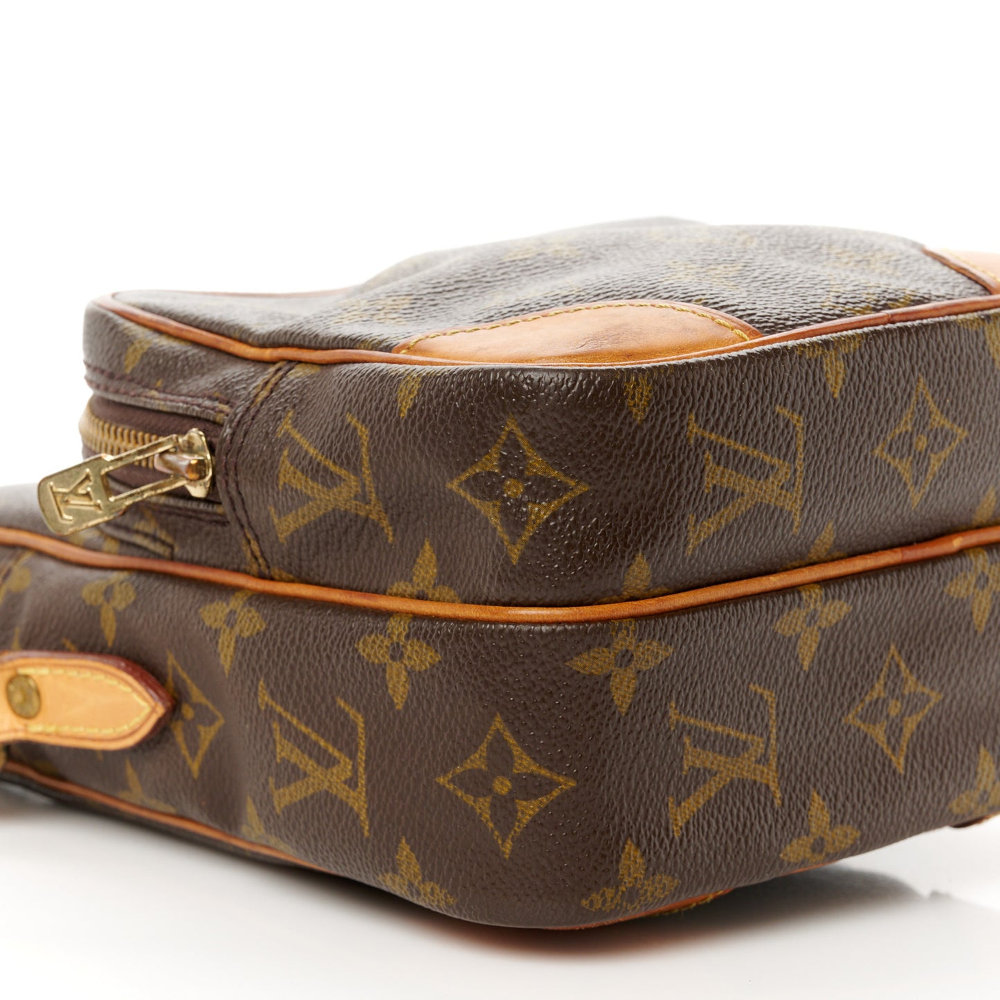 Monogram Amazone