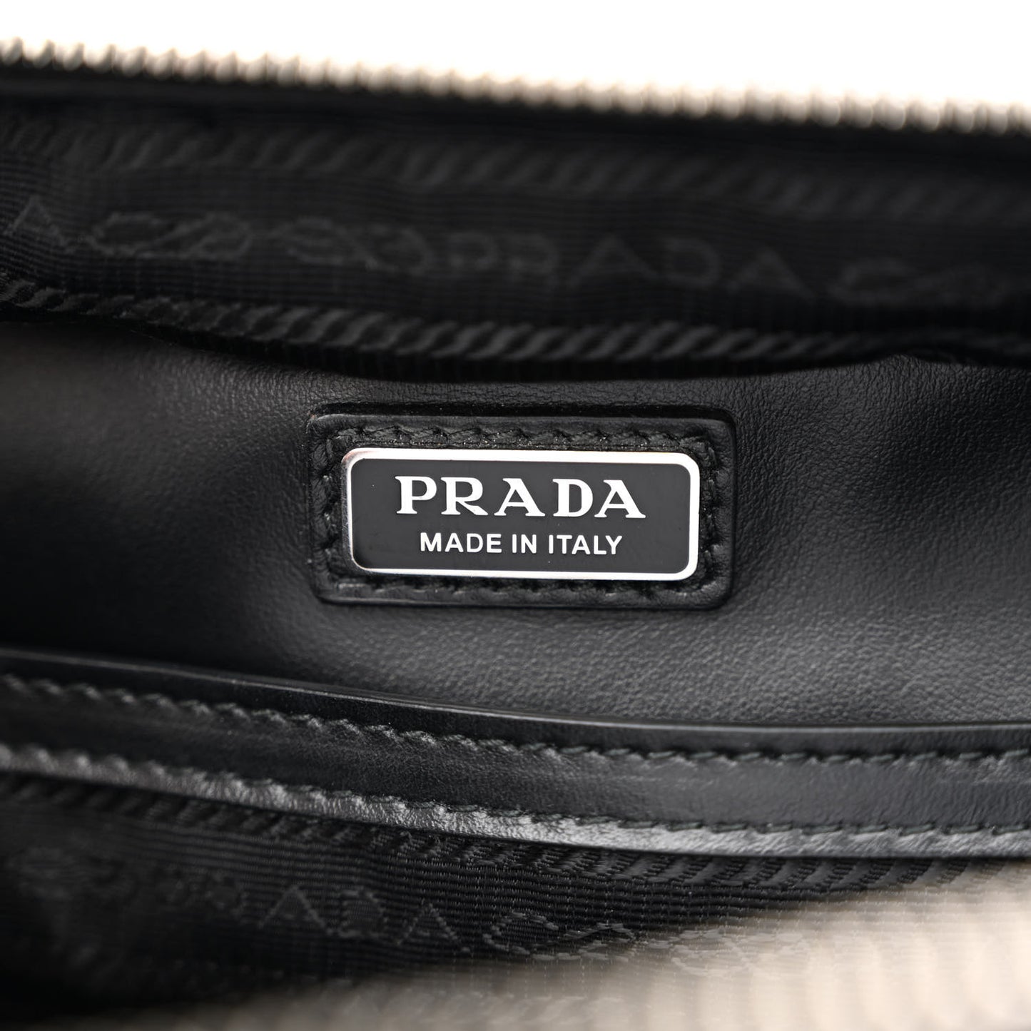 Spazzolato Medium Brique Crossbody Bag Black