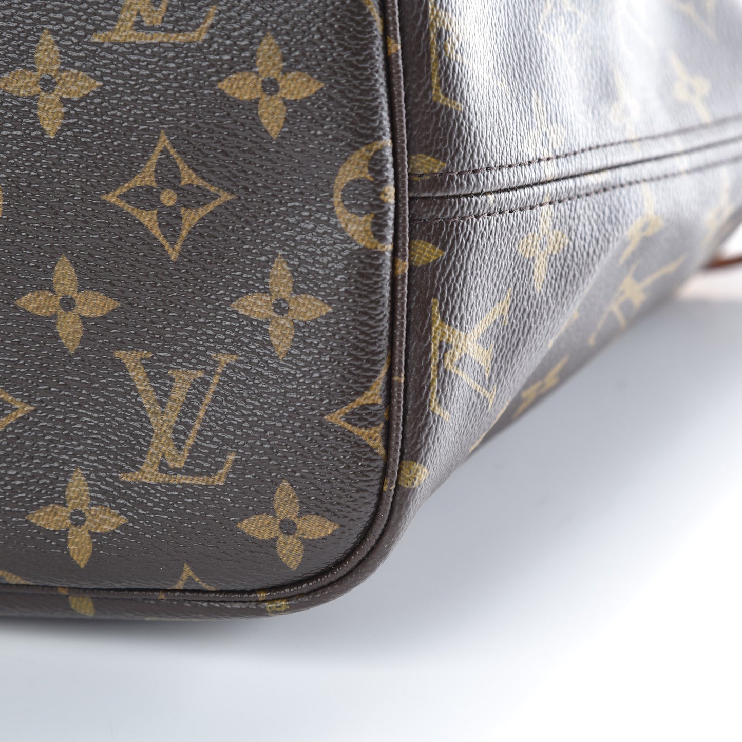 Monogram V Neverfull MM Turquoise
