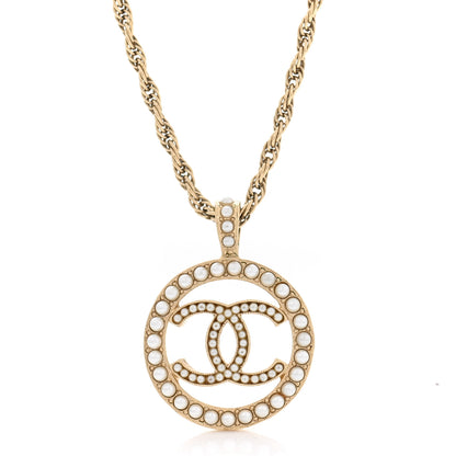 Chanel Pearl CC Round Pendant Necklace Gold 4 of 5