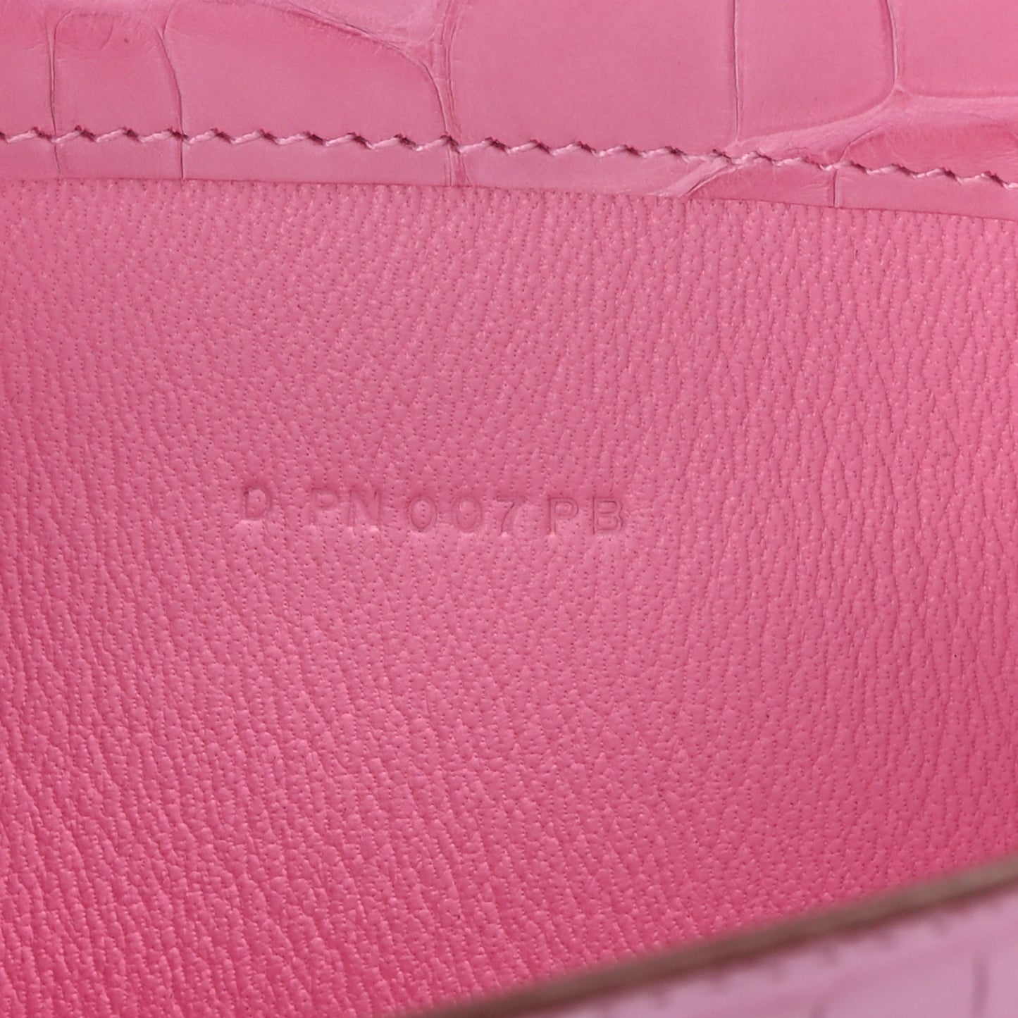 Matte Alligator Constance Long Wallet 5P Pink