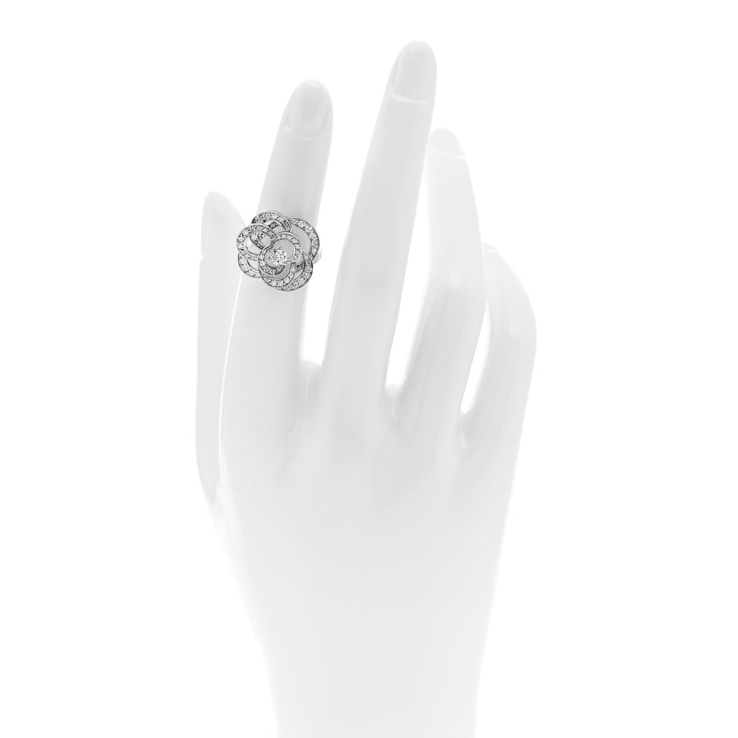 18K White Gold Diamond Fil de Camelia Ring 48 4.5