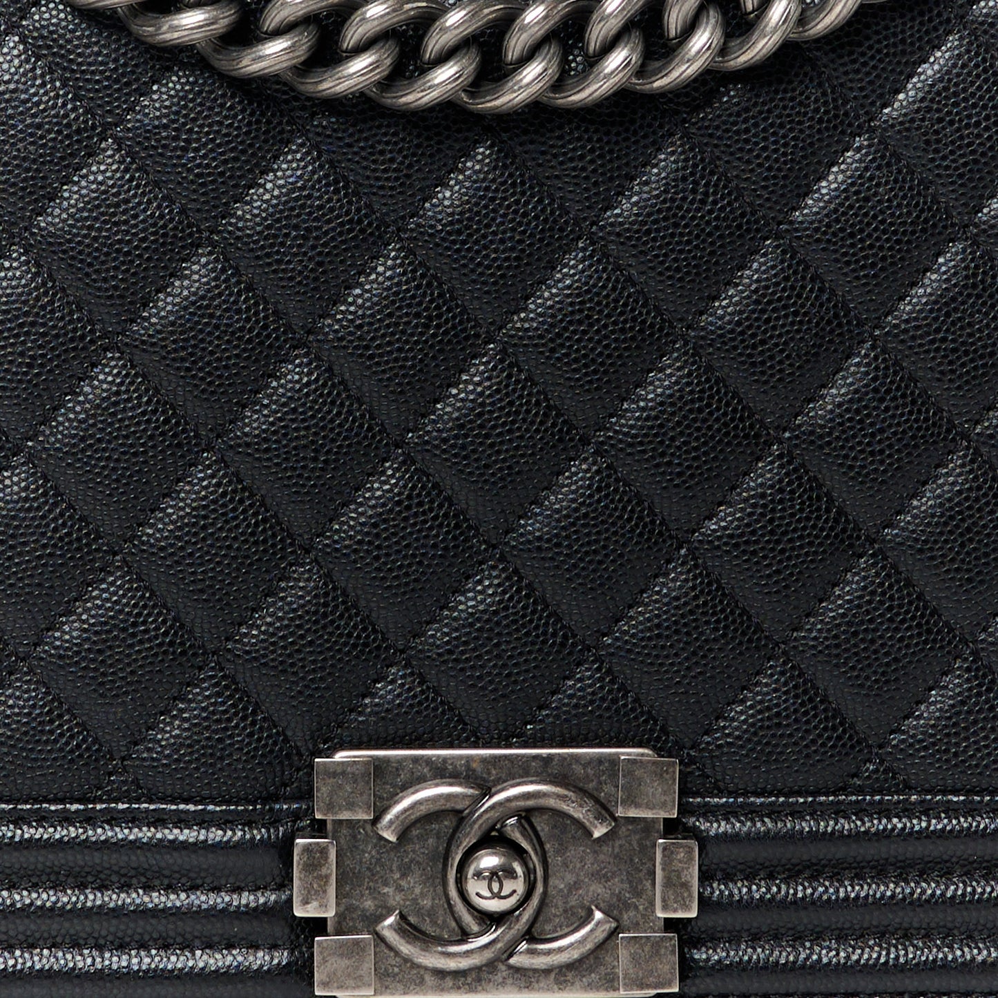 Caviar Quilted New Medium Boy Flap Black