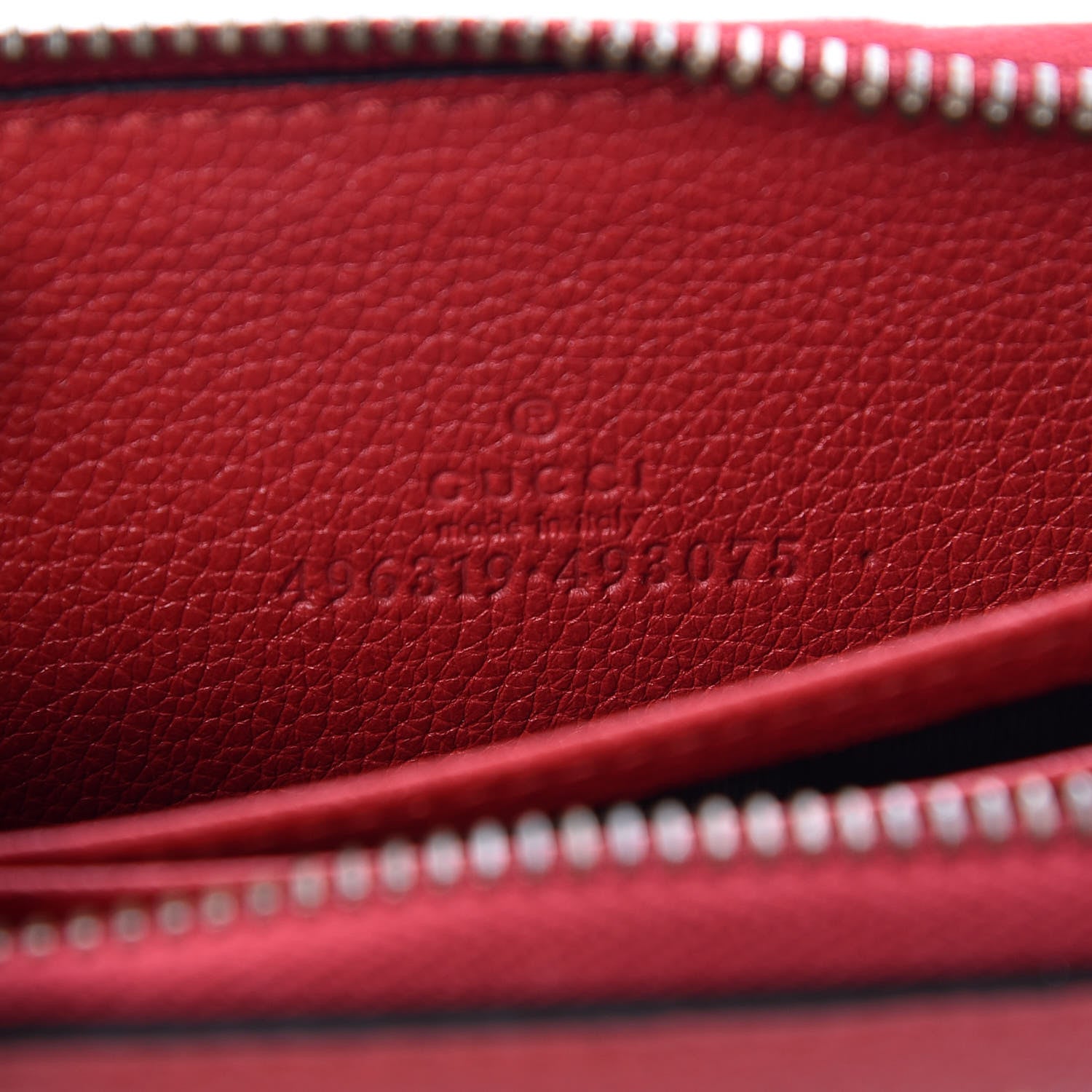 Gucci Grained Calfskin Logo Zip Around Card Case Hibiscus Red 6 of 9