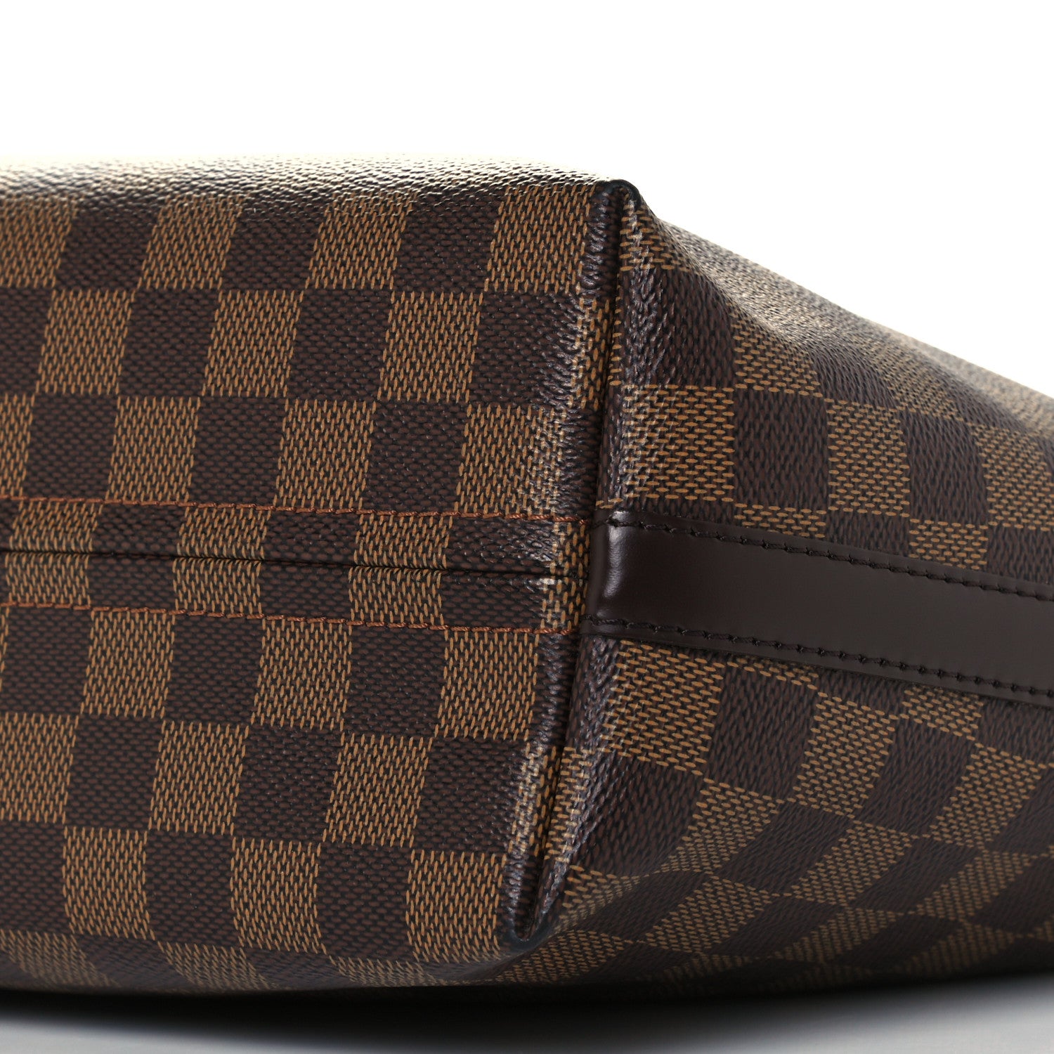 Louis Vuitton Damier Ebene Illovo MM 10 of 10
