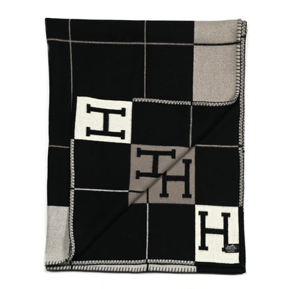 Hermes Wool Cashmere Avalon III Blanket Ecru Black 3 of 6