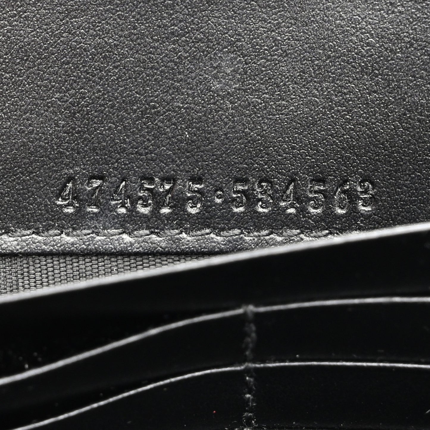 Calfskin Matelasse GG Marmont Chain Wallet Black