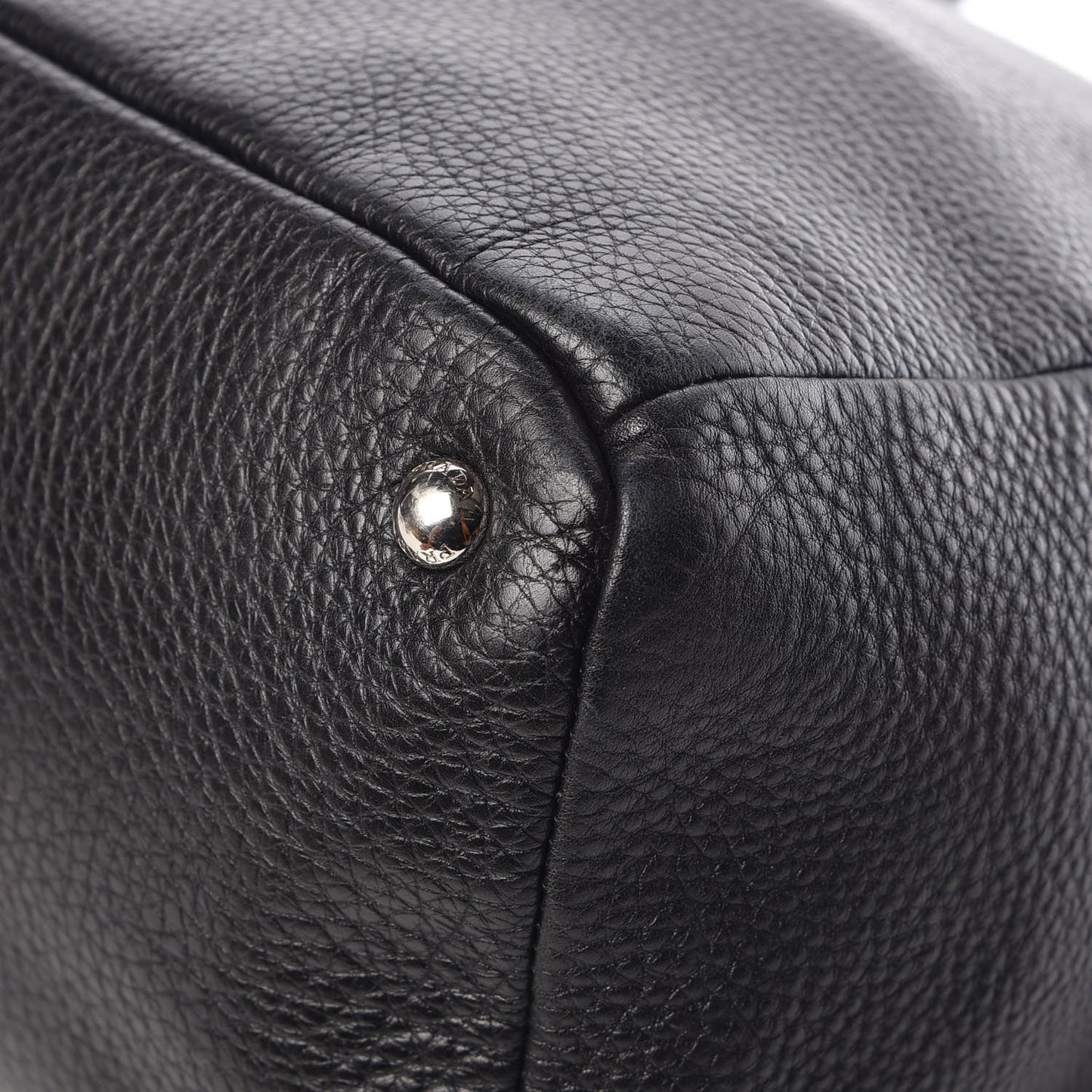 Vitello Daino Tote Black