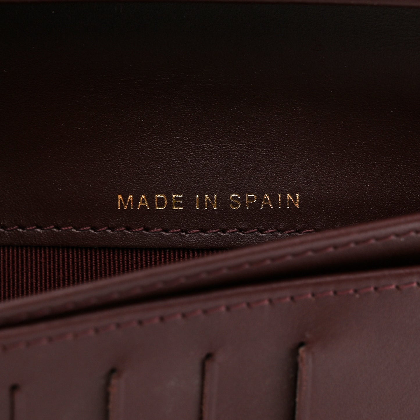 Caviar Quilted Yen Wallet Black