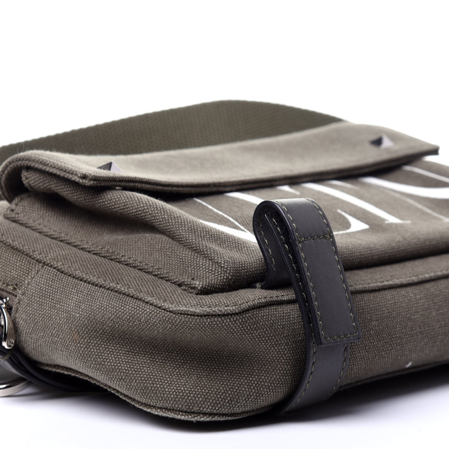 Canvas VLTN Print Rockstud Crossbody Olive