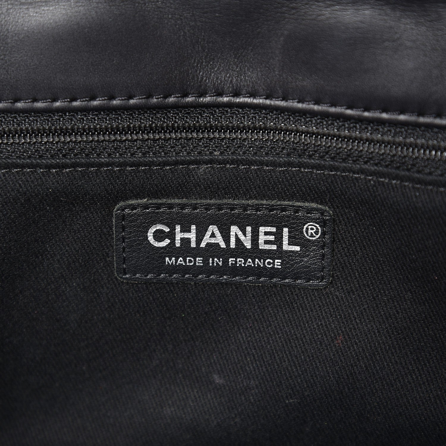 Chanel Calfskin Quilted Double Stitch Hamptons Clutch with Chain Black 6 of 11