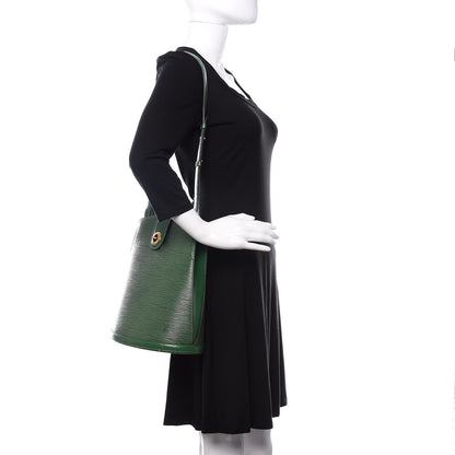 Louis Vuitton Epi Cluny Borneo 2 of 10