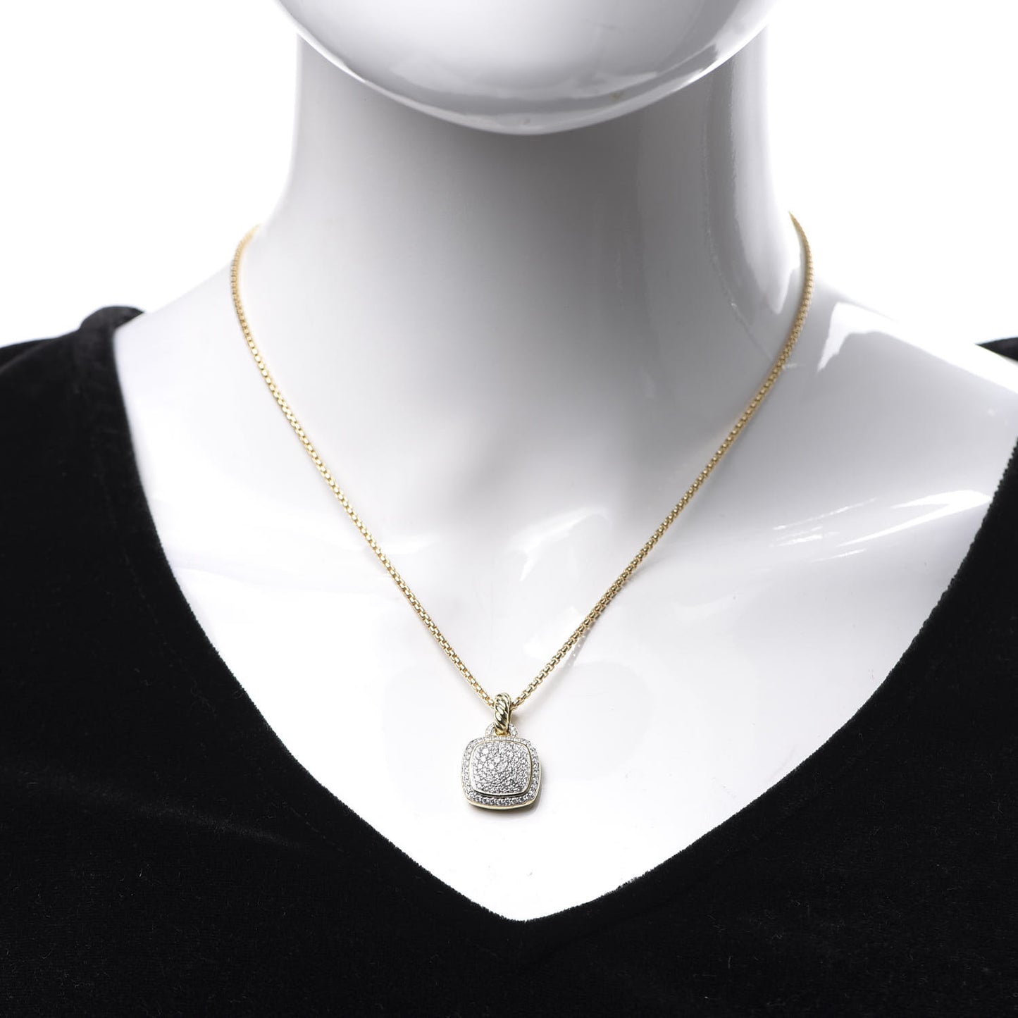18K Yellow Gold Diamond 11mm Albion Pendant Necklace
