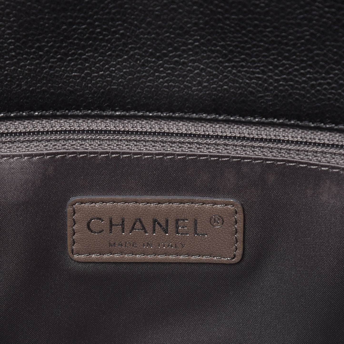 Caviar Quilted XL Grand Shopping Tote GST Black