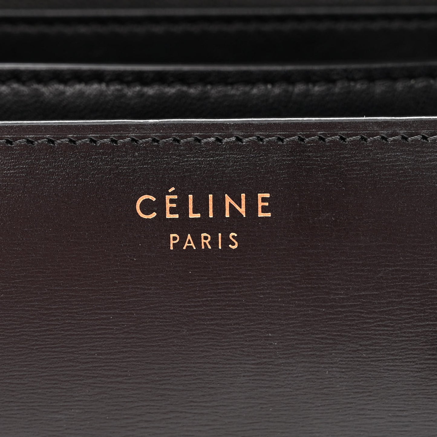 Box Calfskin Medium Classic Box Flap Black