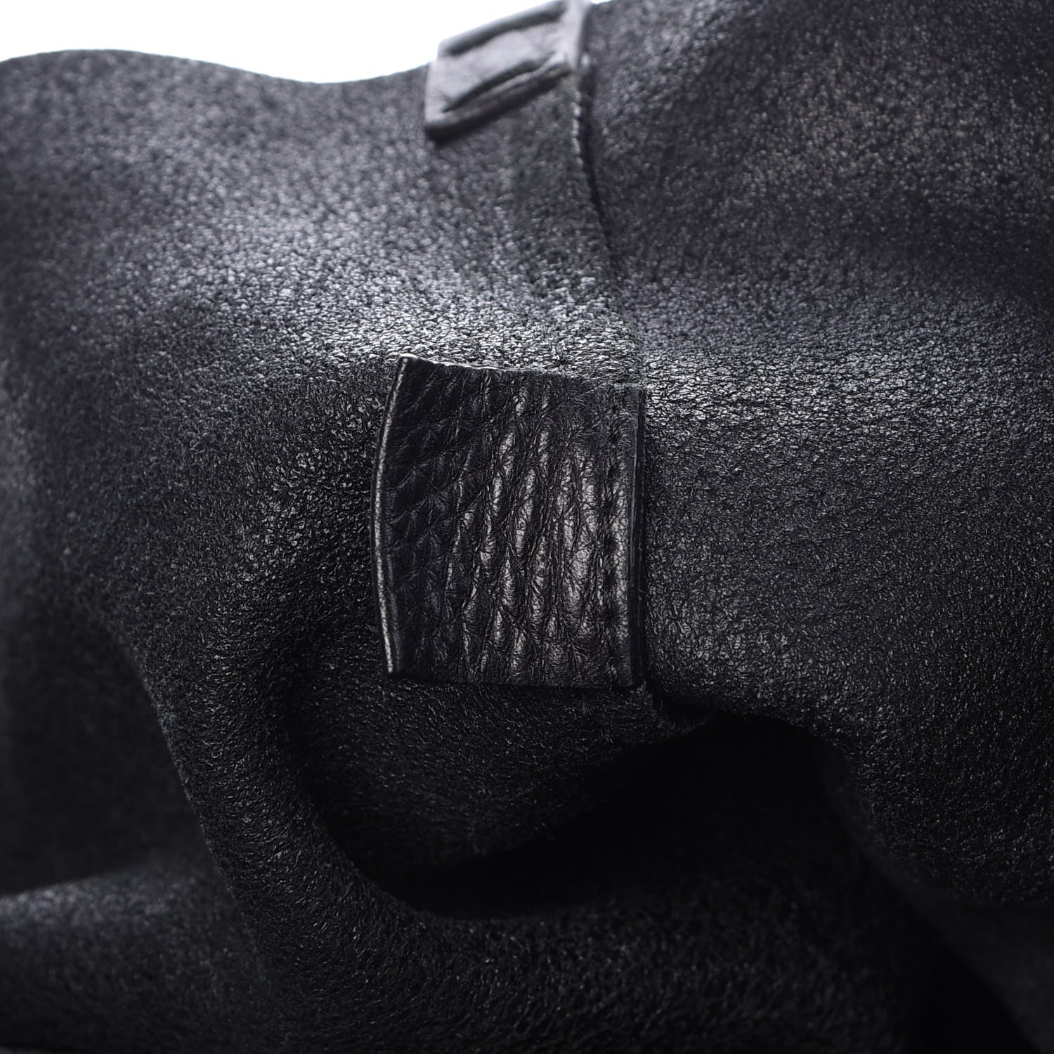 Gucci Pebbled Calfskin Large Tote Black 7 of 8
