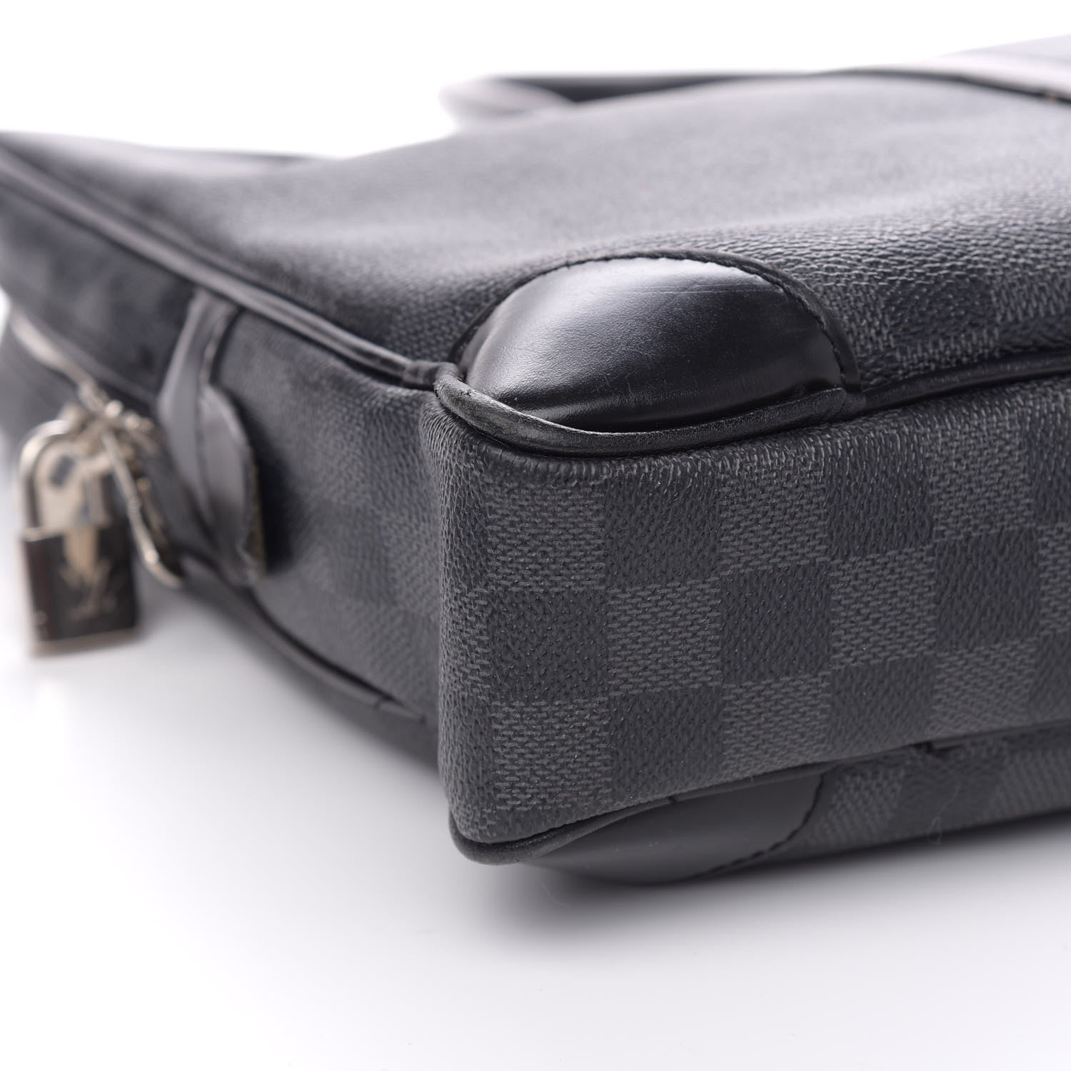 Louis Vuitton Damier Graphite Porte-Documents Voyage 8 of 10