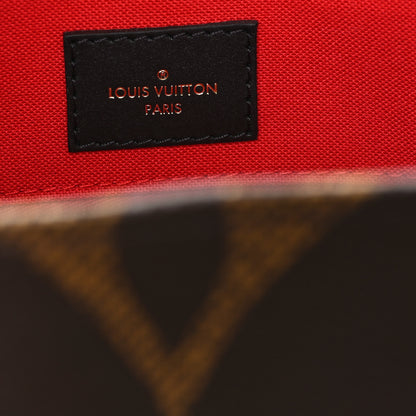 Louis Vuitton Reverse Monogram Giant Onthego MM 6 of 10