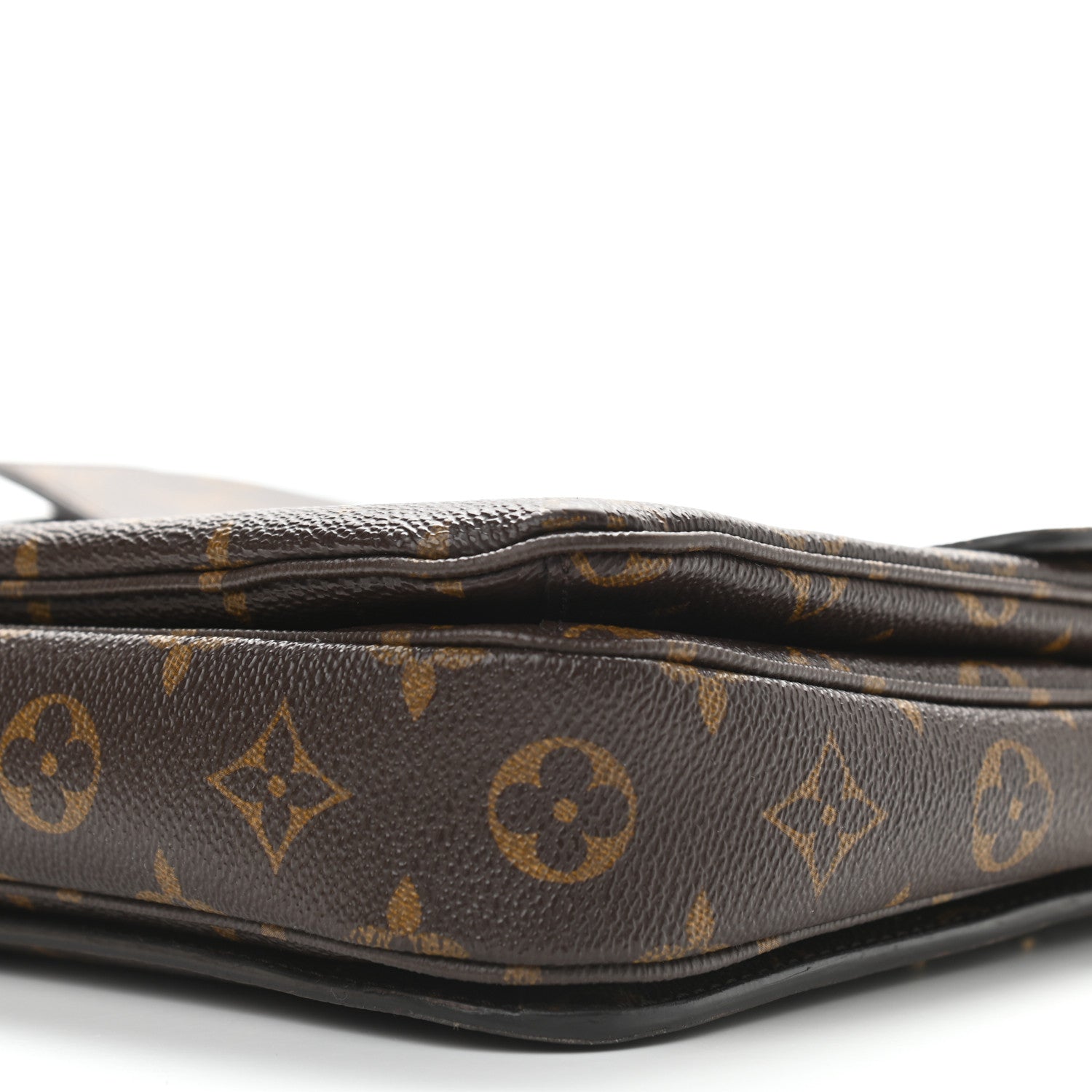 Louis Vuitton Monogram Pochette Metis 9 of 14
